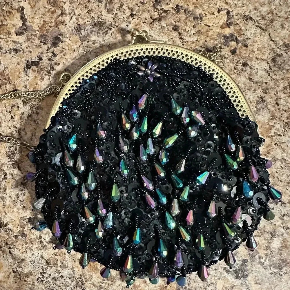 Vintage Black Dangle Bead And Sequins Iridescent Evening Bag Kiss Lock Closure - Picture 12 of 14